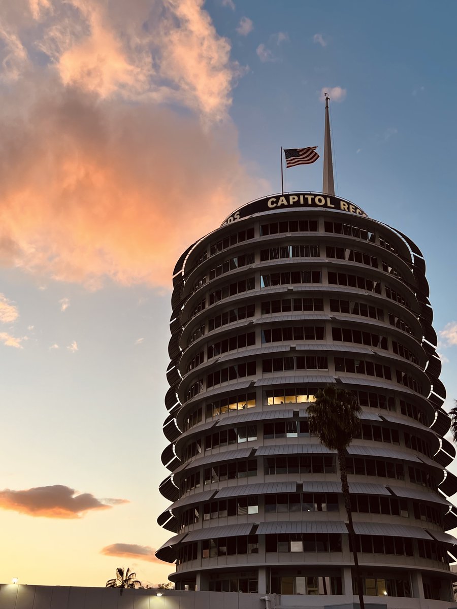 Lights on! Would you rather stay overnight or come in early for a session?