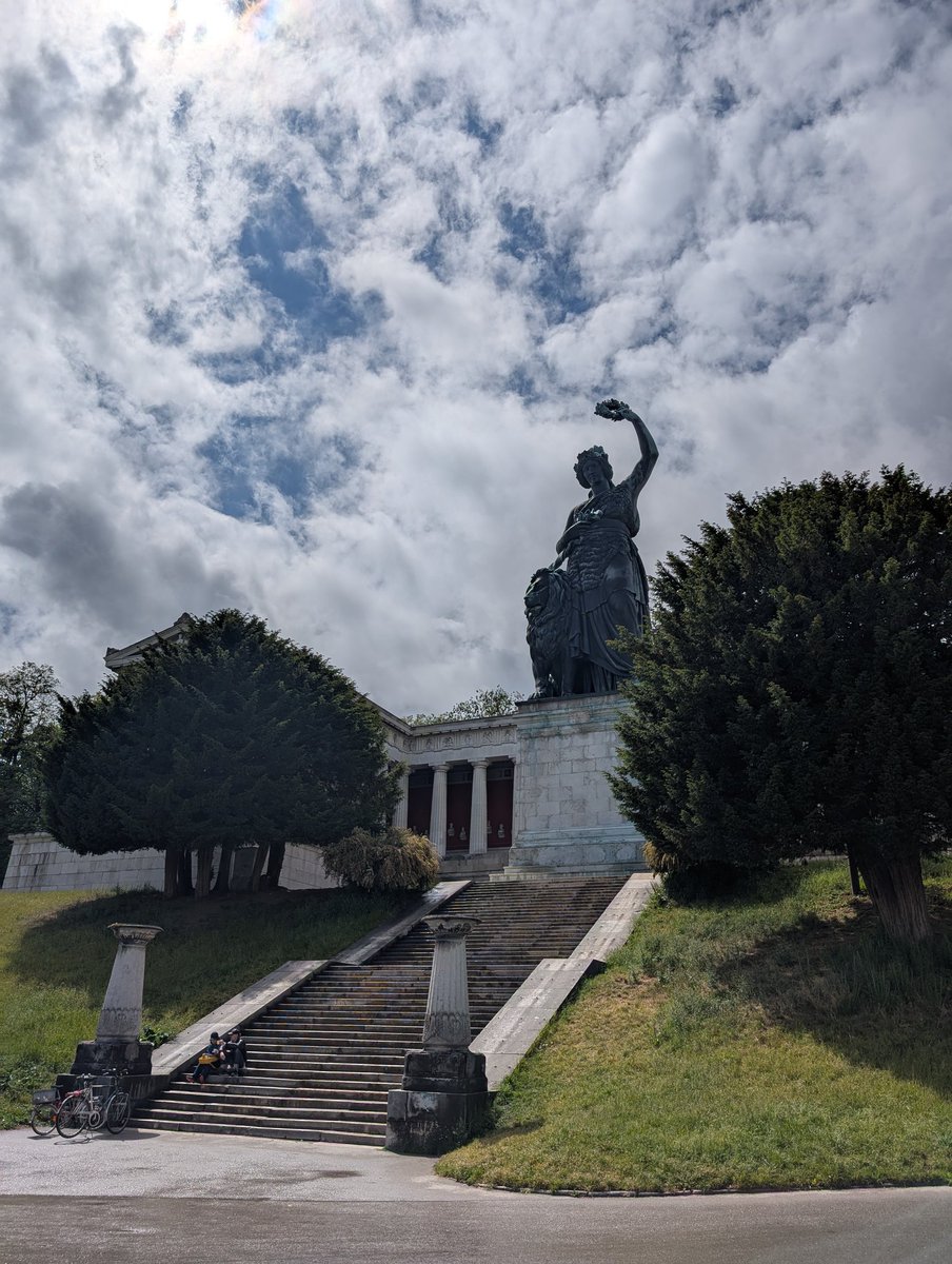 RLS German tweet media