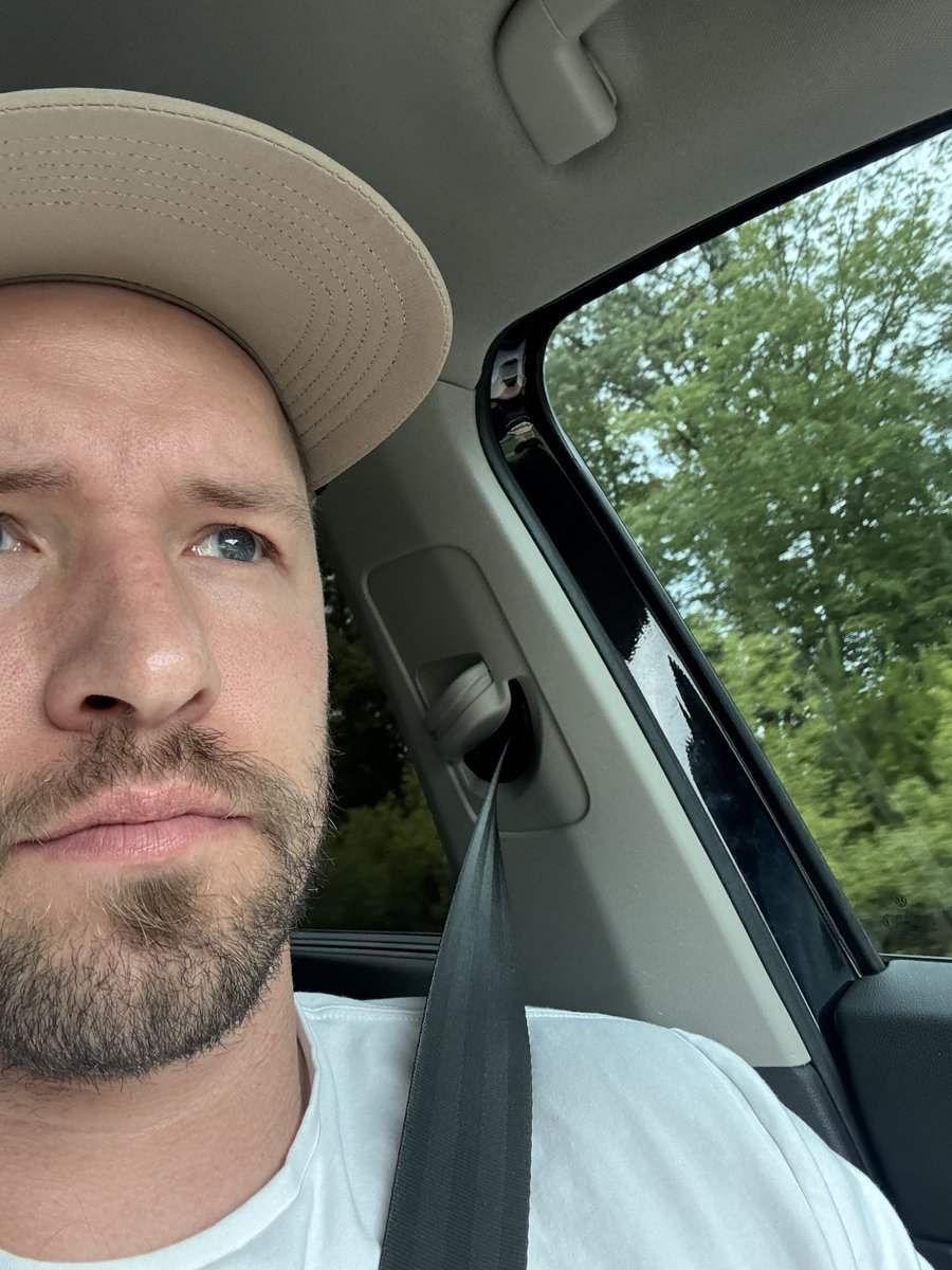Will Compton tweet media