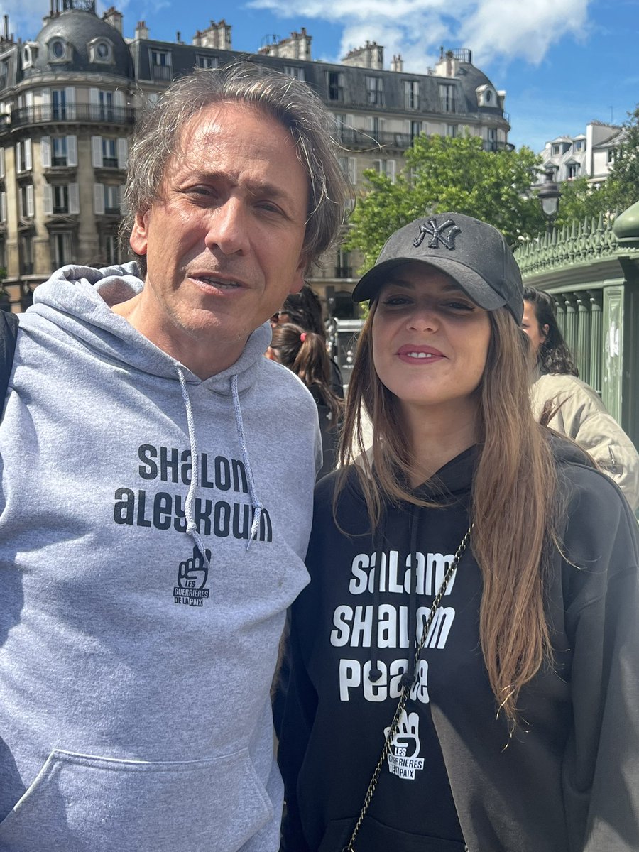 Jérôme Guedj (@jeromeguedj) on Twitter photo Jour après jour, l’horreur nous glace. Depuis des mois, nous portons la même demande:
- libération des otages
- cessez-le-feu
- aide humanitaire et protection des civils palestiniens
- solution à deux États
Hier encore, aux côtés des <a href="/lesguerrieres/">Les Guerrières de La Paix</a> ⤵️
latribune.fr/la-tribune-dim… Jour après jour, l’horreur nous glace. Depuis des mois, nous portons la même demande:
- libération des otages
- cessez-le-feu
- aide humanitaire et protection des civils palestiniens
- solution à deux États
Hier encore, aux côtés des <a href="/lesguerrieres/">Les Guerrières de La Paix</a> ⤵️
latribune.fr/la-tribune-dim…