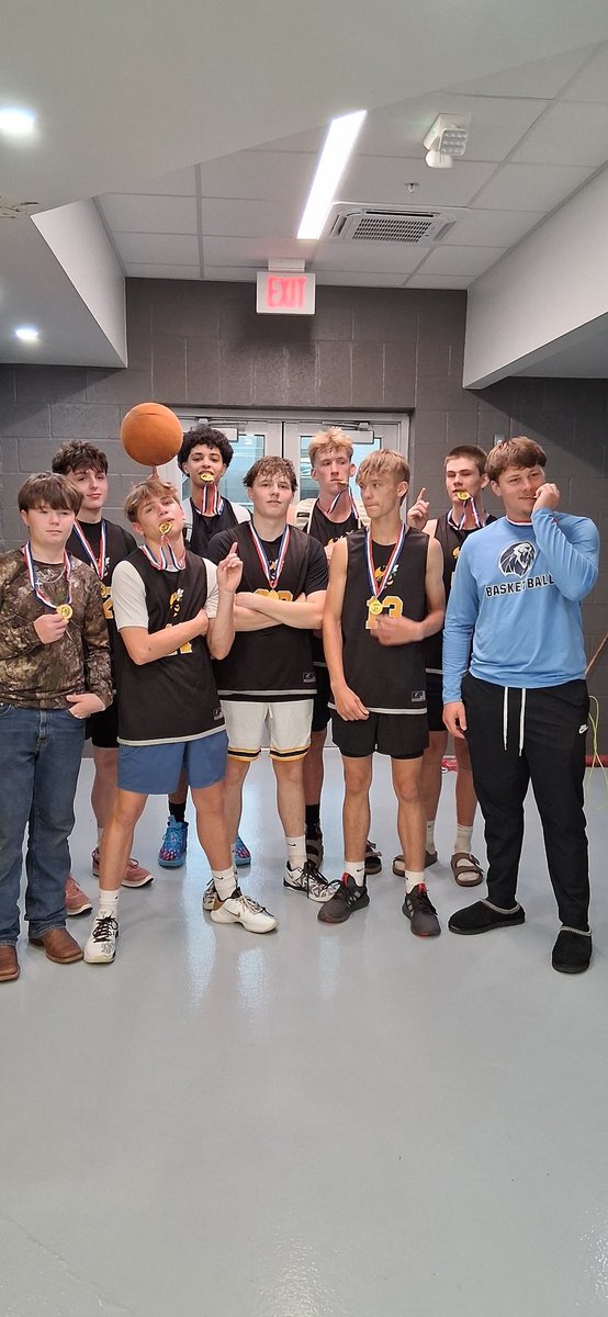 Doug McCutcheon (@dougmccutcheon9) on Twitter photo CYA 17u Champs in Clarksville this weekend. Fun little tourney! Always a good day when you're hoopin' <a href="/JaxsonKeeling/">Jaxson Keeling</a> <a href="/hmccutcheon_30/">Hunter McCutcheon</a> <a href="/dave_keeling/">Dave Keeling</a> CYA 17u Champs in Clarksville this weekend. Fun little tourney! Always a good day when you're hoopin' <a href="/JaxsonKeeling/">Jaxson Keeling</a> <a href="/hmccutcheon_30/">Hunter McCutcheon</a> <a href="/dave_keeling/">Dave Keeling</a>