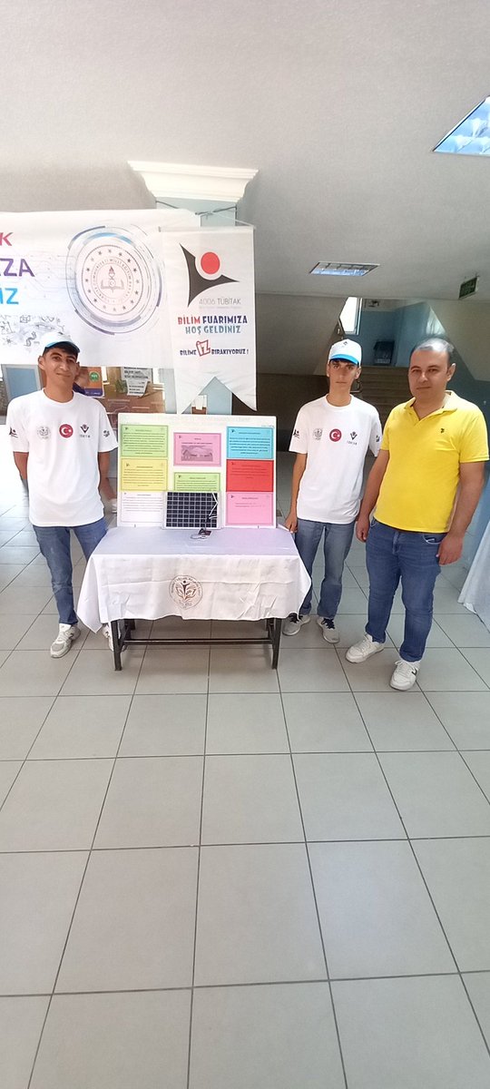 🇹🇷TÜBİTAK 4006 Bilim Fuar'ına katıldığımız projeleri sergilediğimiz Okulumuzda Öğrencilerimiz, kendilerinde ve okulda bilime olan ilgiyi arttırdılar. 
Müdürümüz Abdullah HASAR, TÜBİTAK Koord. danışman öğretmenimiz Mehmet ŞAHİN ve Öğretmen ve Öğrencilerimize çok teşekkür ederiz.