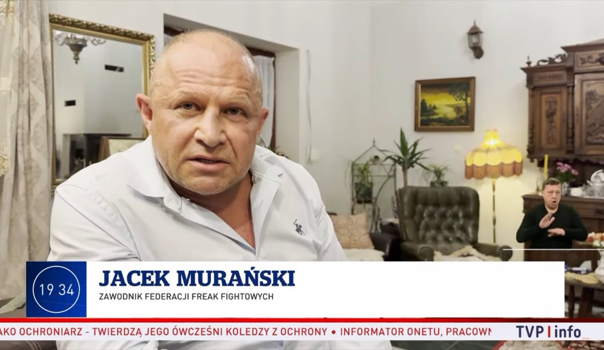 thepolandnews_'s tweet photo. Na antenie TVP Info wystąpił… Jacek Murański, który podzielił się swoją rzekomą wiedzą na temat powiązań Karola Nawrockiego z procederem sprowadzania prostytutek dla gości Grand Hotelu w Sopocie, gdzie Nawrocki miał pracować jako ochroniarz.

Oskarżenia te pojawiły się wcześniej w publikacji Onetu.
