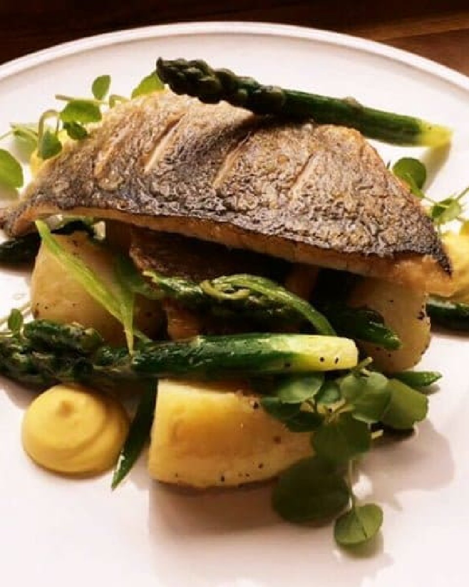 Spring recipes with Jersey Royals in this week’s email fresh from the Appetite kitchen – mailchi.mp/appetitemag/we…
#food #foodie #cheflife #cook #recipe #win #competition #kitchen #chef #yummy #delicious #foodphotography #foodlover #foodheaven #foodpics #foodshare