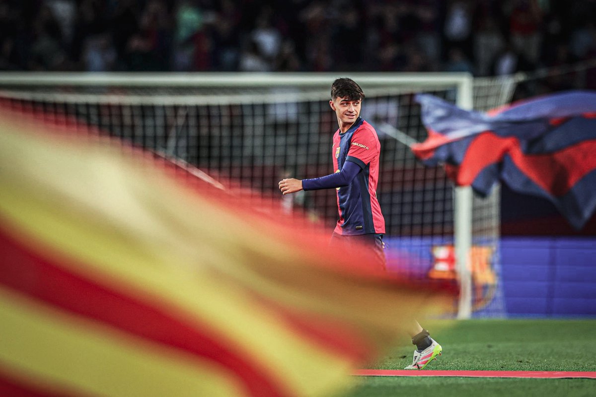 Forca_Fcb's tweet photo. في الليغا هذا الموسم:

✅ الأكثر تمريراً: بيدري

✅ الأكثر تمريراً في نصف ملعب الخصم: بيدري 

✅ الأكثر تمريراً إلى الثلث الأخير: بيدري

✅ الأكثر استلاماً للتمريرات: بيدري

✅ الأكثر لمساً للكرة: بيدري

✅ الأكثر لمساً للكرة في نصف ملعب الخصم: بيدري

✅ الأكثر في استعادة الكرات: بيدري

✅ الأكثر في استعادة الكرات في نصف ملعب الخصم: بيدري

✅ الأكثر بحمل الكرة والتقدم بها: بيدري