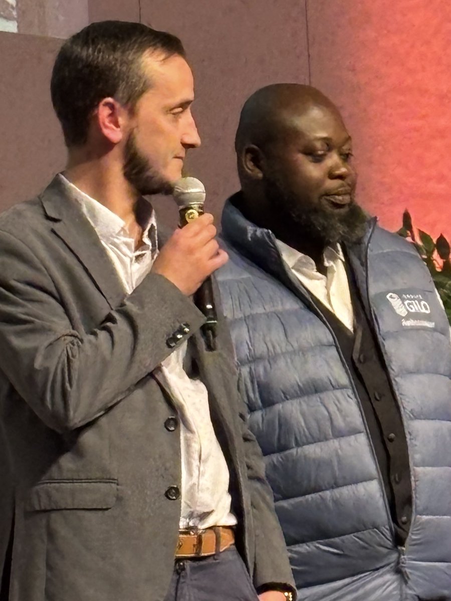 En tant qu’Administratrice générale du Forem, je suis heureuse de participer aux 15 ans du Groupe GILO, mais surtout de compter cette super entreprise dans les clients du Forem ! Heureux anniversaire à l’entreprise de Jérôme et Barbara VECCHIO. <a href="/le/">elly (archived)</a> forem @jerome VECCHIO