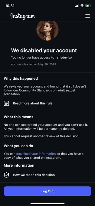 Watch She Devil 😈's leaked NSFW photo on TwXstars