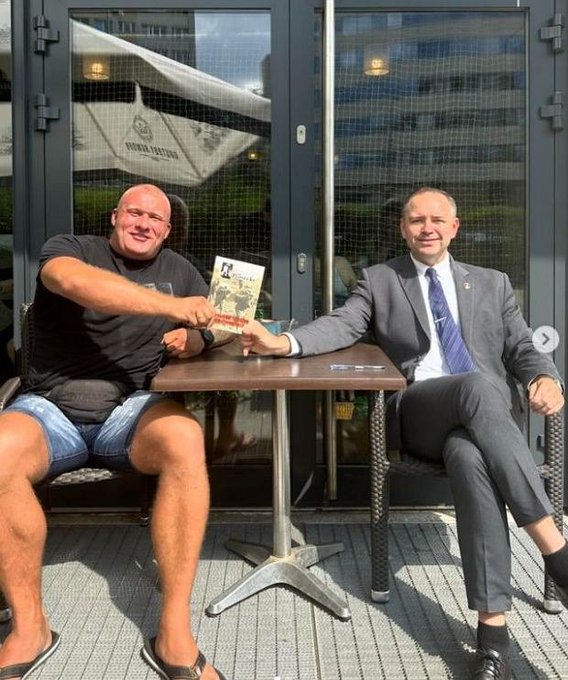 antyPiS4ever's tweet image. Twoj wybor 1 czerwca - reklamacji nie bedzie...