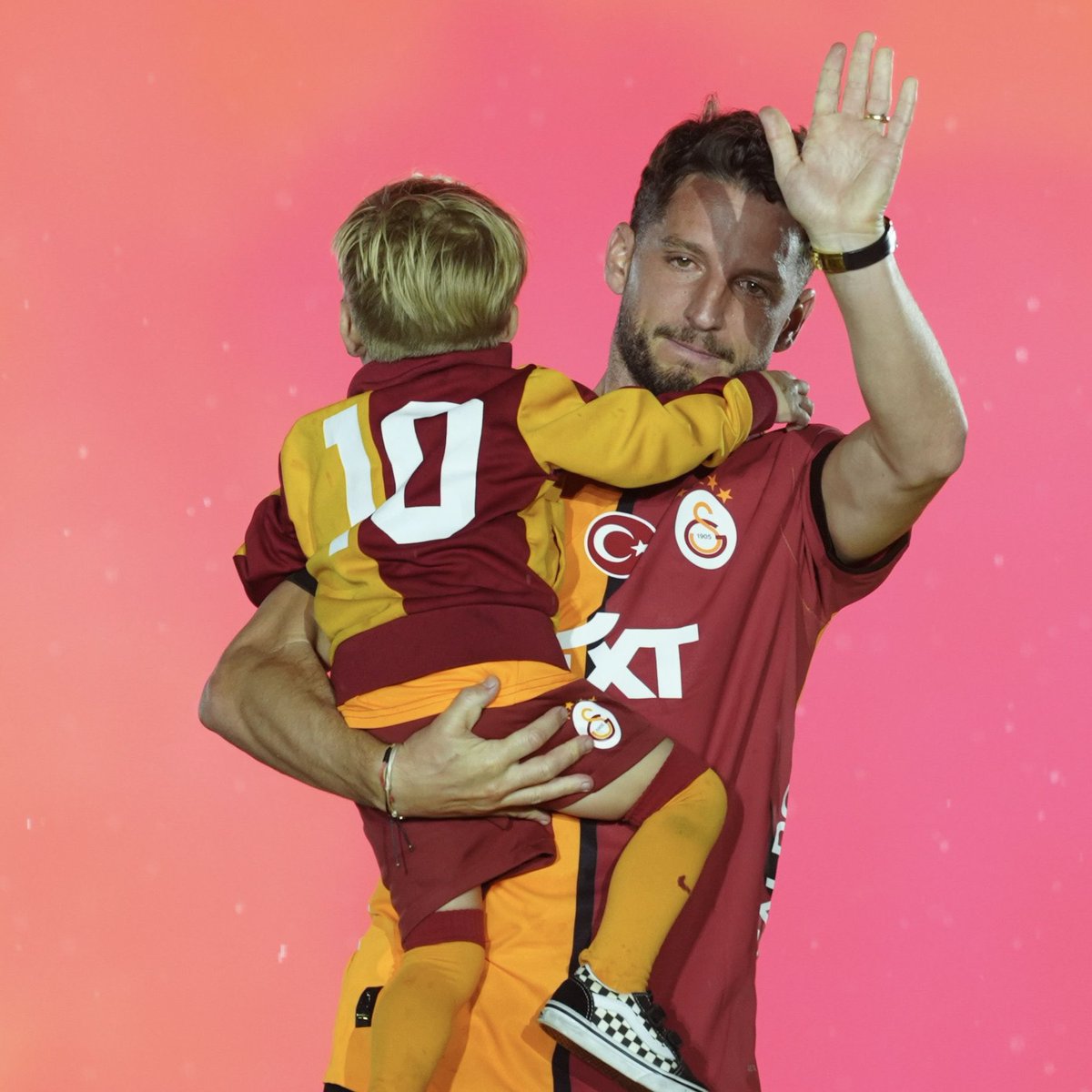 🔟 L E G E N D ! 🙏🏼