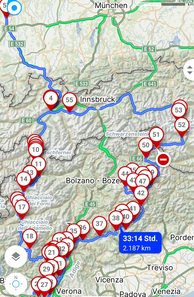 Tak, to już jutro 🥰
Kolejny wypad motocyklem w Alpy.
Tym razem włoska część z celem podróży nad jeziorem Garda. Niestety przełęcz Stelvio nadal zamknięta ale będzie powód żeby znowu tam pojechać. Tym razem nudną część autostrady do Austrii jadę z przyczepą. 🏍️