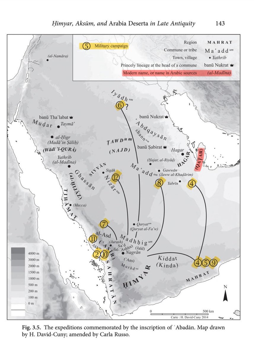 ثريد | قراءة علمية لنقش عبدان وتفنيد الشبهات:

الرد على مزاعم تفكيك عدنان إلى كيانات منفصلة.

أ/يزعمون أن كل الأسماء بالخريطة وردت في النقش(كمضر ونزار) لجعلهم كيانات منفصلة وهذا غير صحيح.
الخريطة توضح جغرافية مواقع الحملات المرقمة(بالأصفر)، أدرجت لتيسير الفهم،مثل اسم"قطر" الحديث.