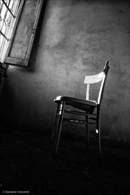 ©️ Il Caffè Letterario (@salalettura) on Twitter photo “Ho solo bisogno di silenzio
tanto ho parlato, troppo
è arrivato il tempo di tacere
di raccogliere i pensieri
allegri, tristi, dolci, amari,
ce ne sono tanti dentro ognuno di noi”
—Alda Merini
Al Caffè Letterario
~27-30 Maggio 2025~
#IConfiniDelSilenzio a
<a href="/SalaLettura/">©️ Il Caffè Letterario</a> “Ho solo bisogno di silenzio
tanto ho parlato, troppo
è arrivato il tempo di tacere
di raccogliere i pensieri
allegri, tristi, dolci, amari,
ce ne sono tanti dentro ognuno di noi”
—Alda Merini
Al Caffè Letterario
~27-30 Maggio 2025~
#IConfiniDelSilenzio a
<a href="/SalaLettura/">©️ Il Caffè Letterario</a>