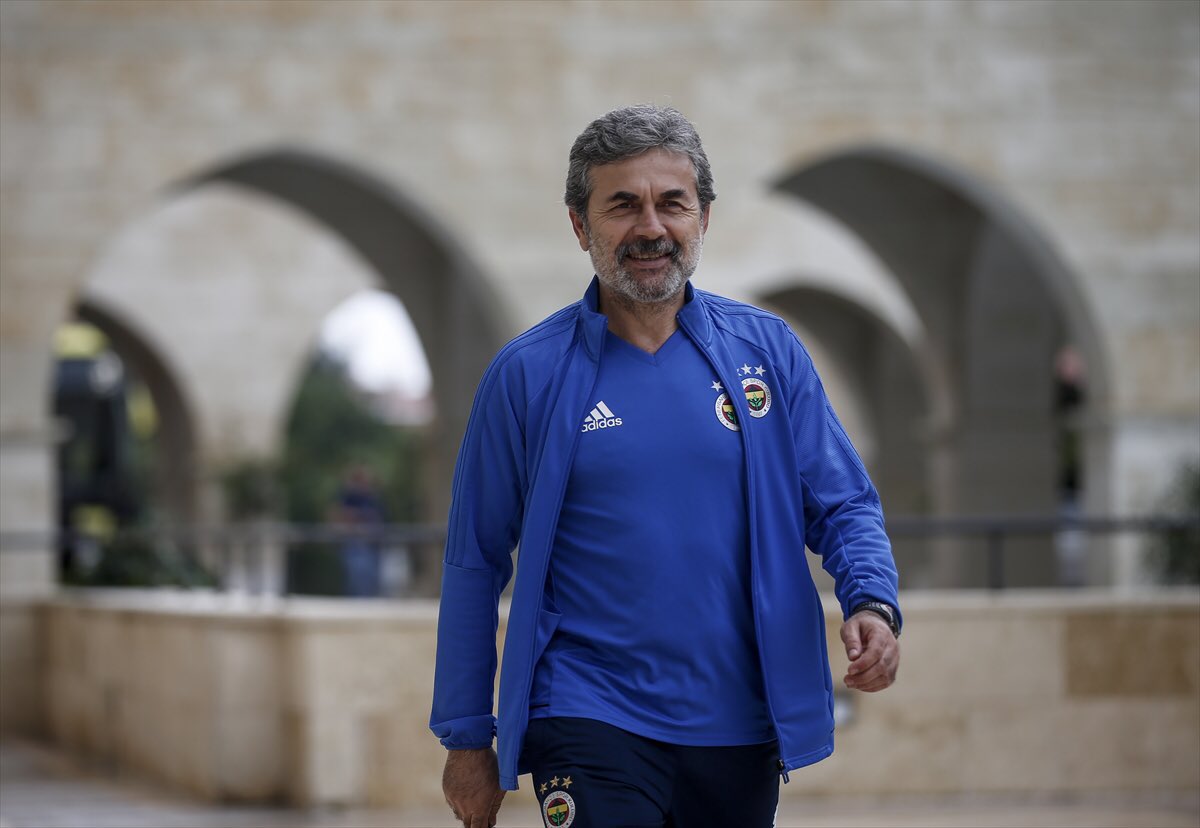 “Yanılacaklar, ama yanılacakları güne kadar birçok insanı hırpalamaya, kendi aşağılık durumlarına çekmeye devam edecekler...”

-Aykut Kocaman-