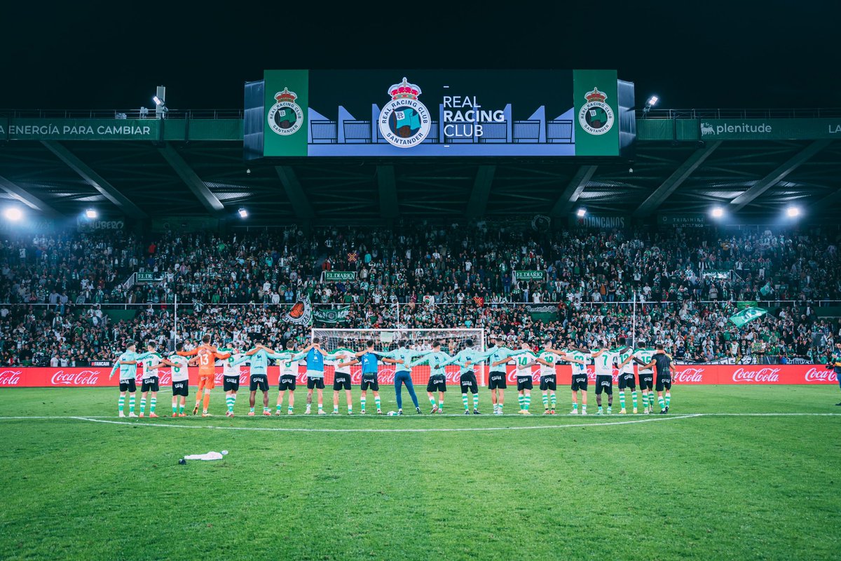 Entiendo el enfado que sentimos todos tras dejar escapar un partido en el último minuto. 

Ahora más que nunca, recordemos de donde venimos y lo que nos jugamos este próximo domingo en casa.
No nos podemos fallar. Vamos a empujar para dar ese último paso hacia el playoff 💪🏻💚