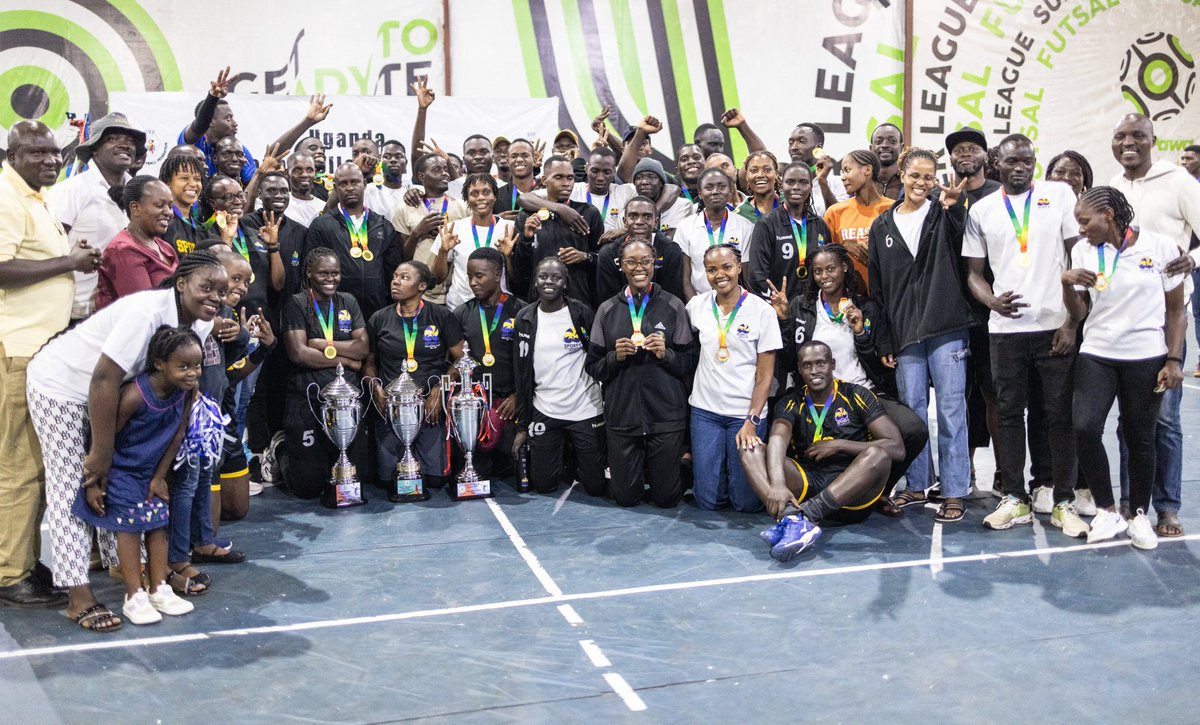 Mamthee1's tweet photo. To God be the Glory! @sport_svoleybal  thank you for the opportunity to serve.  Congratulations Sport-S men, Congratulations Sport-S women and Congratulations Tigers. What a season. @ninyesigar  You know the behind the scenes. Malic, Albert, Warren, Yusuf mwebale. https://t.co/orq47cfjFP