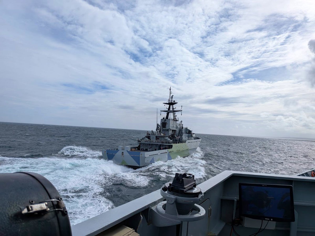 hms_mersey's tweet image. Great to RV with @HMS_Tyne at sea today — always a welcome sight and a great opportunity to show just how agile our ships really are. #RoyalNavy #alwaysjoinfromahead #lookmagnificent #betterneverstops