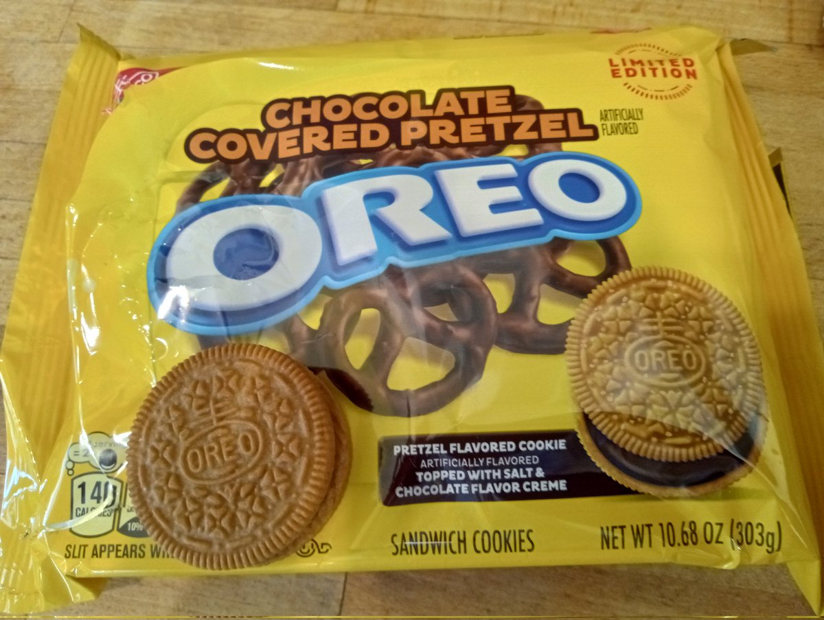 mattycall's tweet image. Meh. Don't add anything different tastes like regular Oreos, pass it by