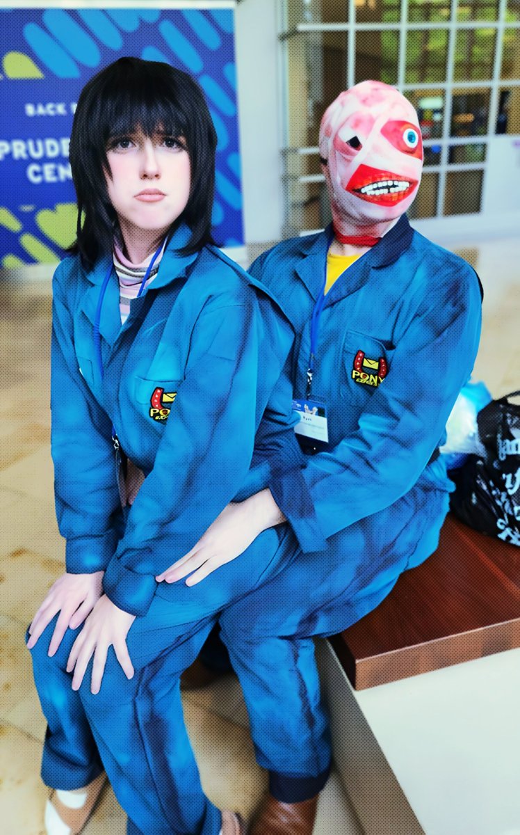 sadskeletonboy's tweet photo. ＴＨＩＳ ＷＩＬＬ ＨＵＲＴ！

me and ryan as anya and curly this past saturday @ #animeboston2025 !! so much fun, thank you everyone who said hi and made it a great weekend :> if you saw us and took a picture we'd love to see it!

#animeboston #mouthwashing #mouthwashingcosplay https://t.co/KAK2eJBXzo