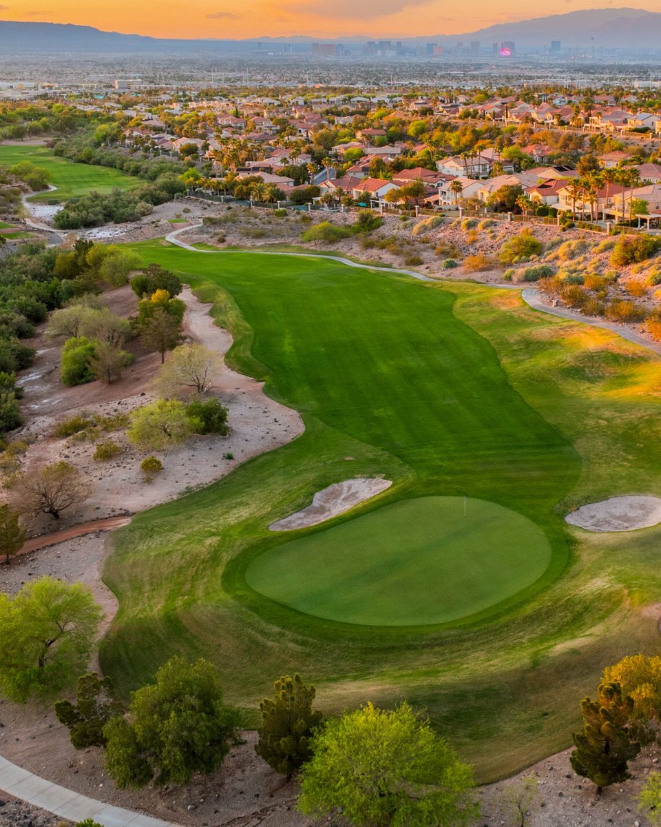 Rio Secco Golf Club (@riosecco) on Twitter photo Today, we pay tribute to all of the heroes who served our country, reflecting and remembering the sacrifices made for our freedom.
📷<a href="/carolina_pines_/">Carolina Pines Golf</a> Today, we pay tribute to all of the heroes who served our country, reflecting and remembering the sacrifices made for our freedom.
📷<a href="/carolina_pines_/">Carolina Pines Golf</a>