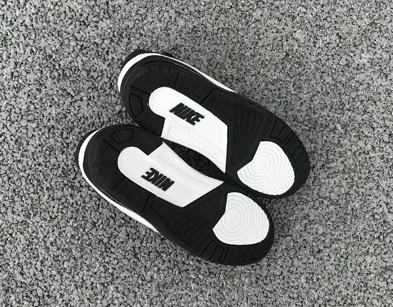 JustFreshKicks tweet media