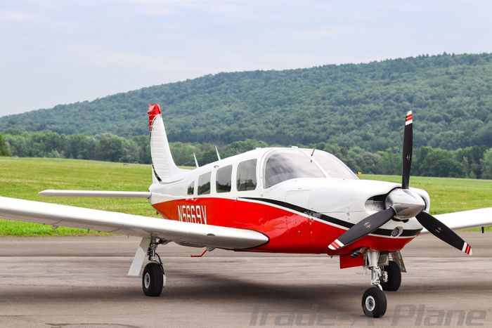 TradeAPlane's tweet photo. ✈️1977 PIPER CHEROKEE LANCE Single Engine Piston for sale located in St Augustine FL. Priced at $159,000. Beautiful Piper Lance with Exceptional Paint and Interior. 

👀 See more photos &amp; details at 👇
https://t.co/JocTZPl3Yx

#TradeAPlane #AircraftForSale https://t.co/uMTdueXRM7