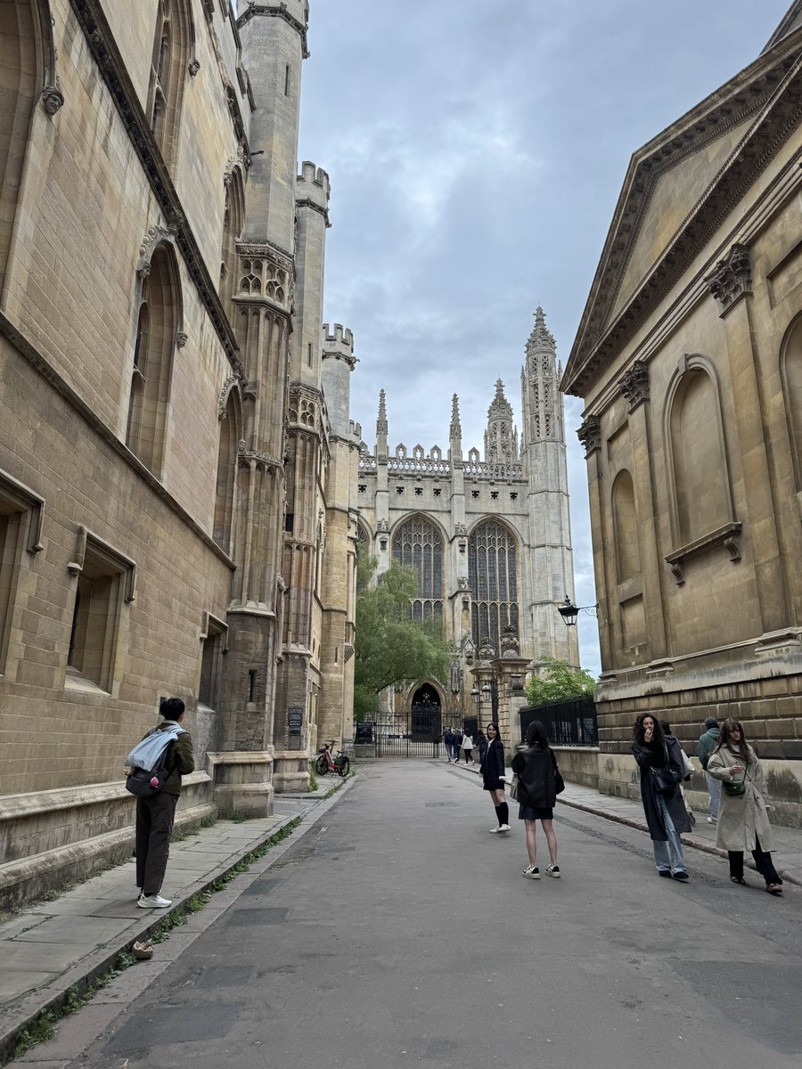 A day well spent in Cambridge having a much-needed conversation about the legacies of Portugal’s 1974 Carnation revolution. Thank you <a href="/moreiradasilvaj/">joão moreira da silva</a> for the invite!