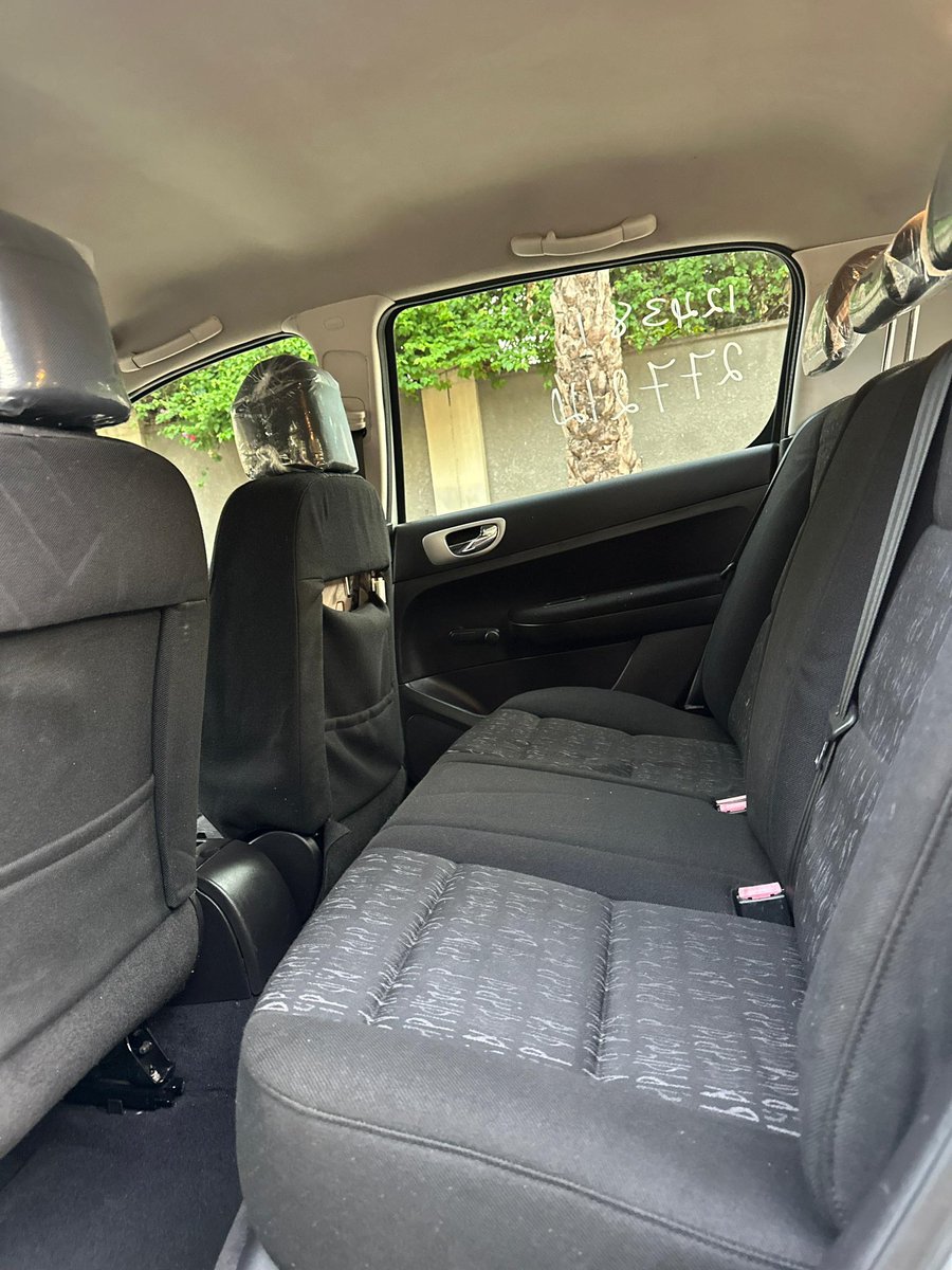 ahmerdrufae's tweet photo. FOR SALE!!!

FOREIGN USED PEUGEOT 307 MANUAL TRANSMISSION 
PRICE: 5.5m
LOCATION: KADUNA https://t.co/BL0utxUKwD