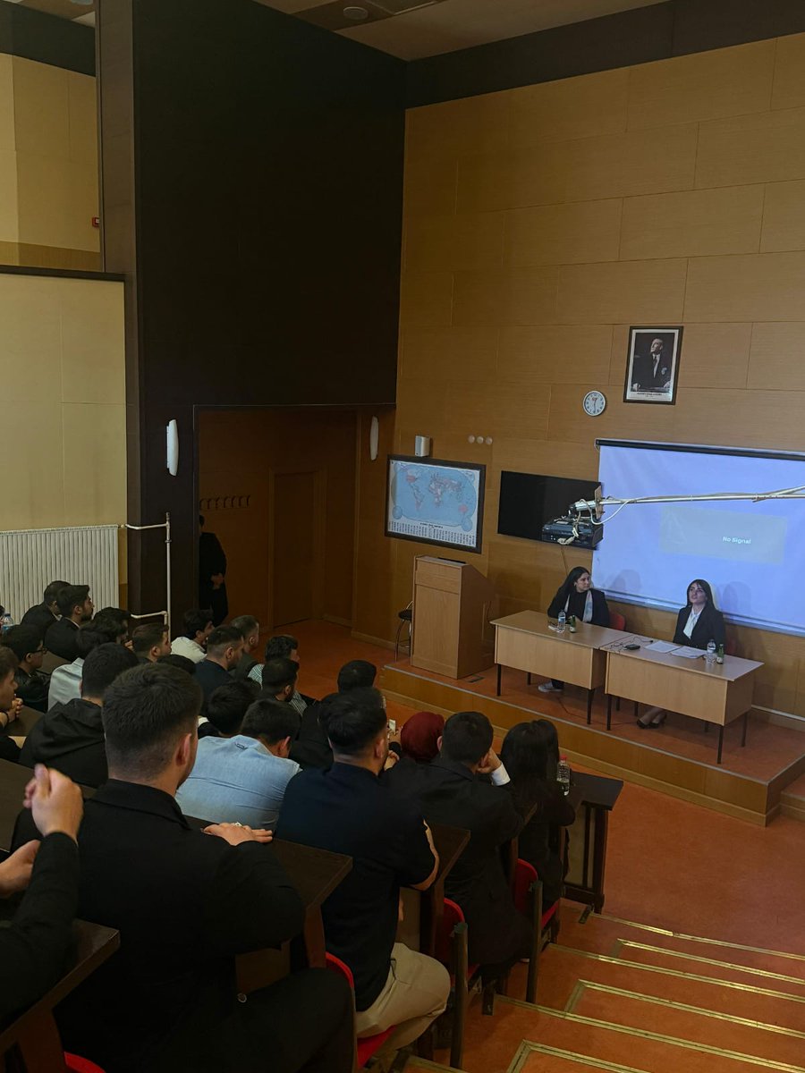 Doç. Dr. Esma Özdaşlı (@eozdasli) on Twitter photo Kırıkkale Üniversitesi'nde düzenlenen "21. Yüzyılda Türk Dünyası" başlıklı konferansta Türk Dünyası'nı konuştuk. Programın düzenlenmesinde emeği olan tüm öğrencilerimize ve Doç. Dr. Merve Suna Özel Özcan'a teşekkür ederim.
<a href="/MarvelSuna/">Merve Suna Özel Özcan</a> #Kırıkkale <a href="/kkugram/">KIRIKKALE ÜNİVERSİTESİ</a> #TürkDünyası Kırıkkale Üniversitesi'nde düzenlenen "21. Yüzyılda Türk Dünyası" başlıklı konferansta Türk Dünyası'nı konuştuk. Programın düzenlenmesinde emeği olan tüm öğrencilerimize ve Doç. Dr. Merve Suna Özel Özcan'a teşekkür ederim.
<a href="/MarvelSuna/">Merve Suna Özel Özcan</a> #Kırıkkale <a href="/kkugram/">KIRIKKALE ÜNİVERSİTESİ</a> #TürkDünyası