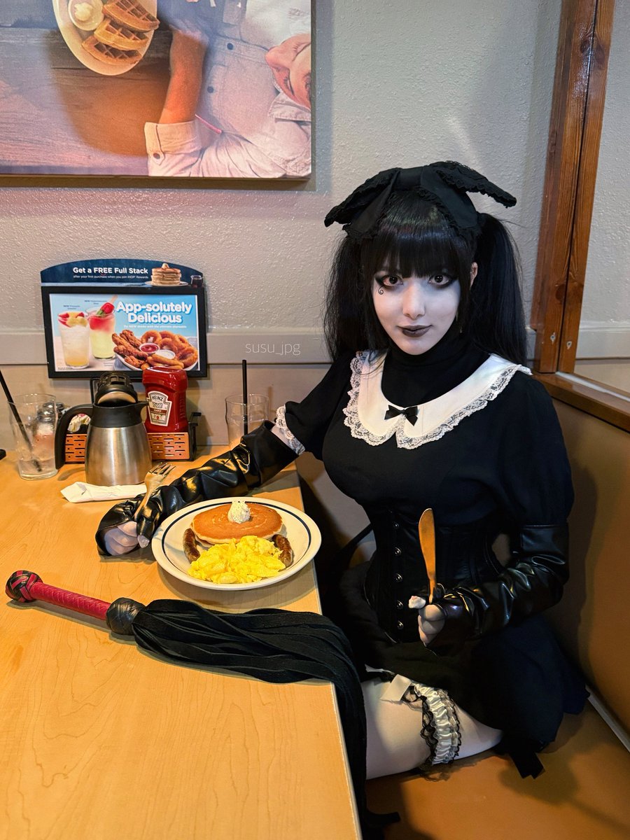 IHOP at 3am