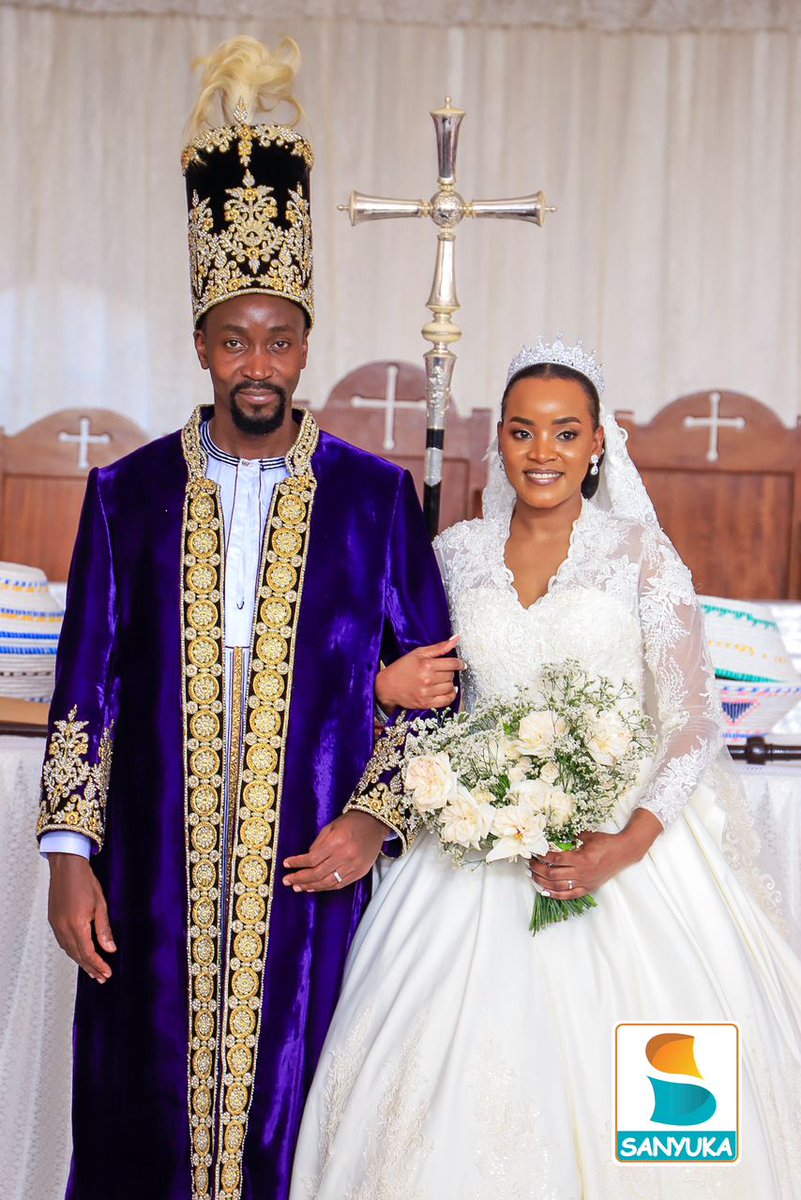 Long live the majestic couple, isebantu <a href="/KingNadiopeIV/">Kyabazinga of Busoga</a> Inhebantu Jovia Mutesi! May you continue to shine brightly as you lead Busoga towards a brighter future. May your wisdom, love, and dedication inspire generations to come.
<a href="/KizigeRuth/">Ruth Kizige.</a> <a href="/richardgabula/">RICHARD GABULA</a> @Ikiirya <a href="/JosephMuvawala/">Joseph Muvawala</a>