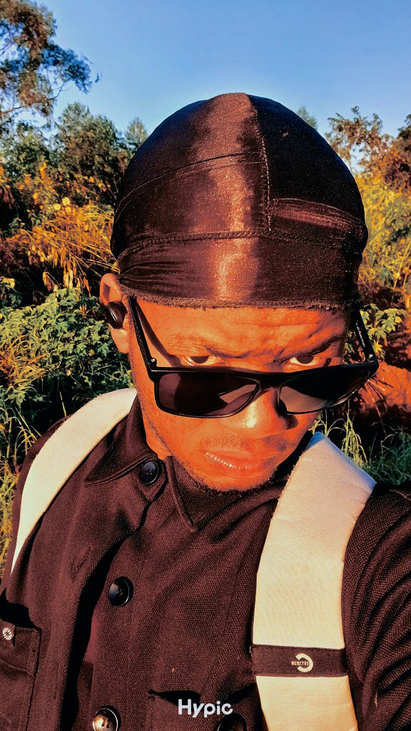 TRuwizhi53748's tweet image. #Everyone love ❤️ Tekay