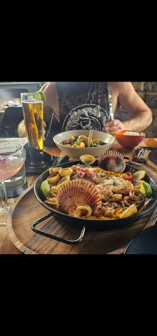 Watch Chloe Lamb's leaked NSFW photo on TwXstars