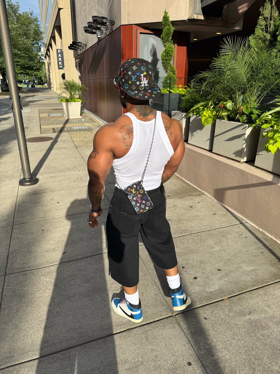 DJustdeno's tweet image. Extremely Humble🙏🏾…..But I’m Also Exactly Who The Fuck I Think I Am‼️