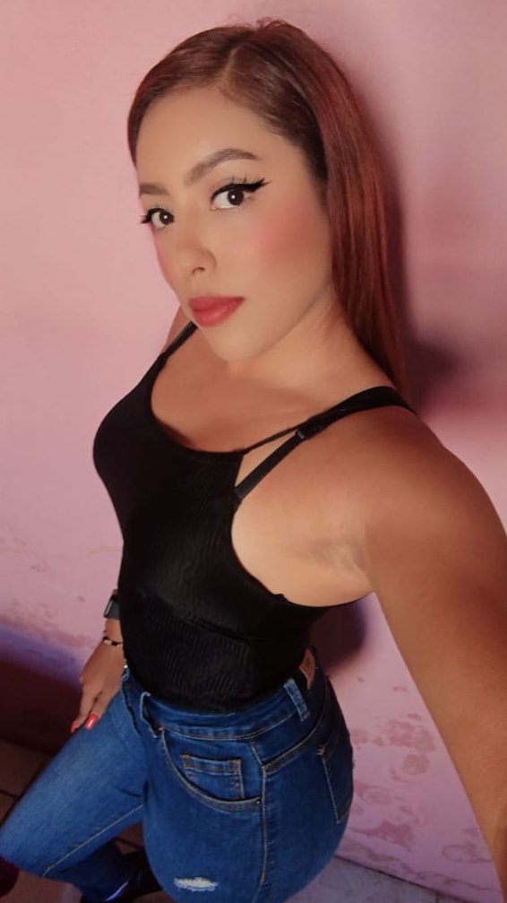 Sofia Jones tweet media