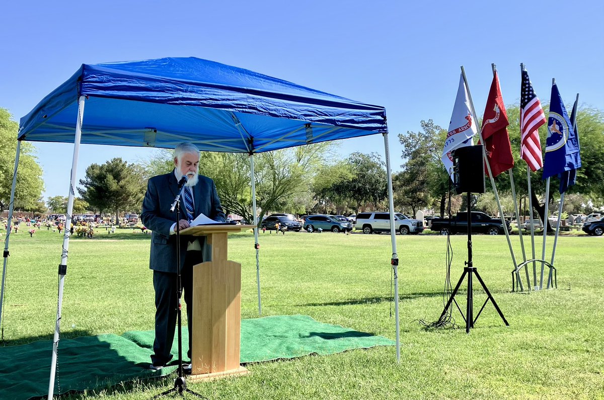 Earlier this morning, the VFW Post Auxiliary 1433 and I honored the brave men and women who sacrificed their lives for our freedom. May they rest in peace as we remember them this Memorial Day.