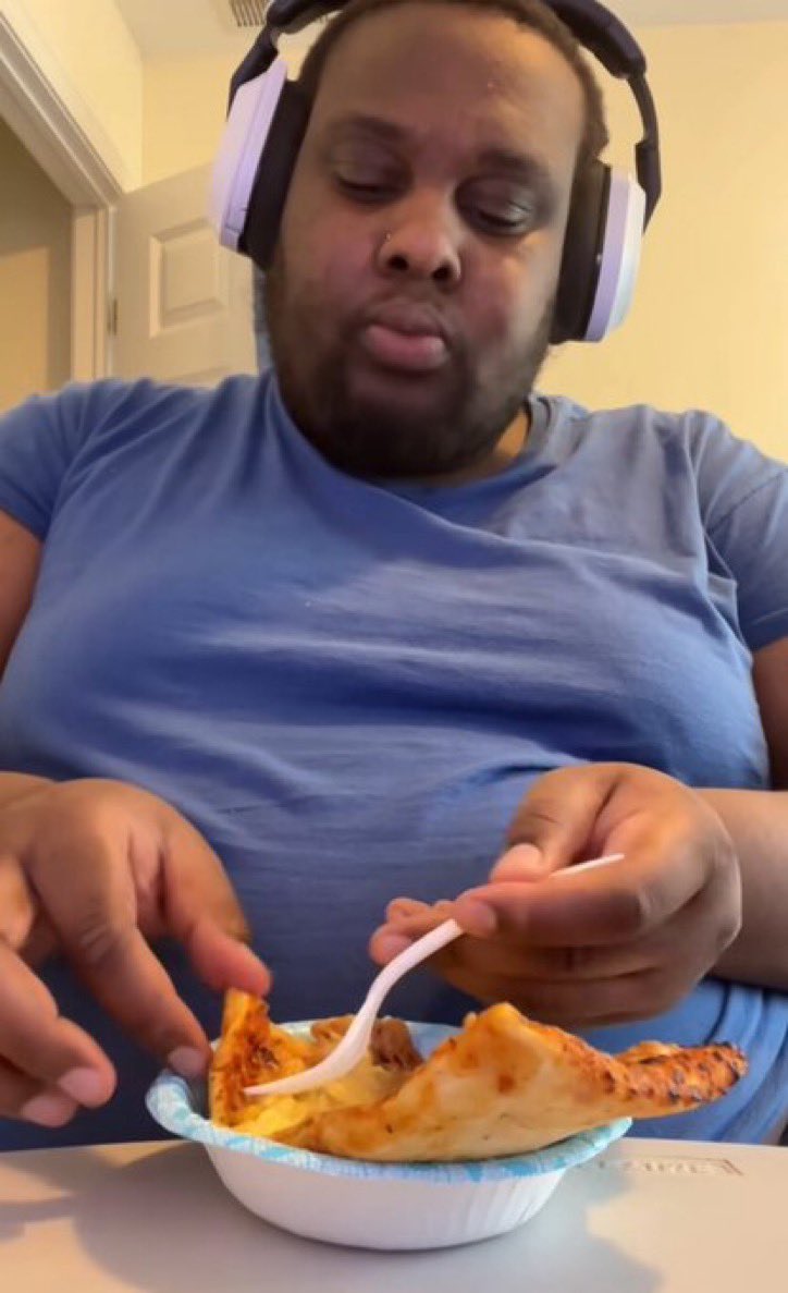 “She lose another 95lbs she finna be fine.”