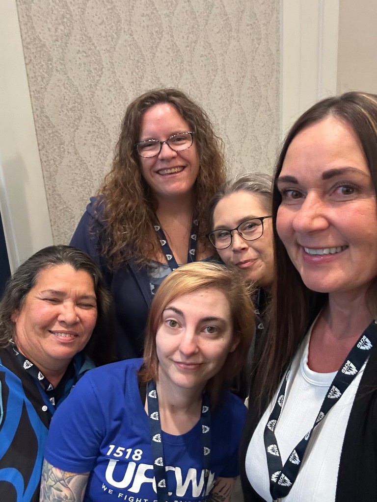 UFCW_1518's tweet image. Shout out to our members who joined Secretary-Treasurer Ronda Melbourne at last week's BCFED Regional Conference in Kelowna! This was a great chance to bring together unions from across the Okanagan to discuss climate justice, reconciliation, and the power of young workers ✊