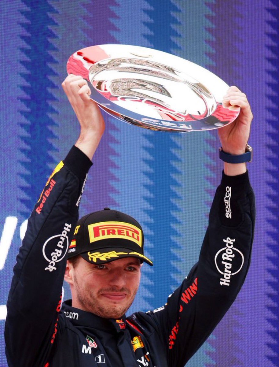 maxsredbull's tweet image. #runitback