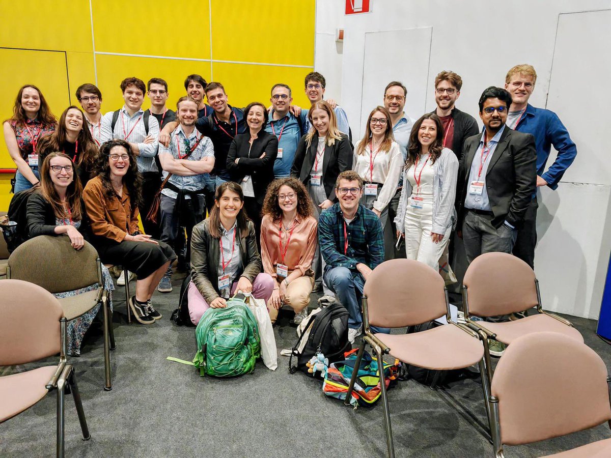 Very proud of this awesome crew <a href="/humantechnopole/">Human Technopole</a> #eshg2025