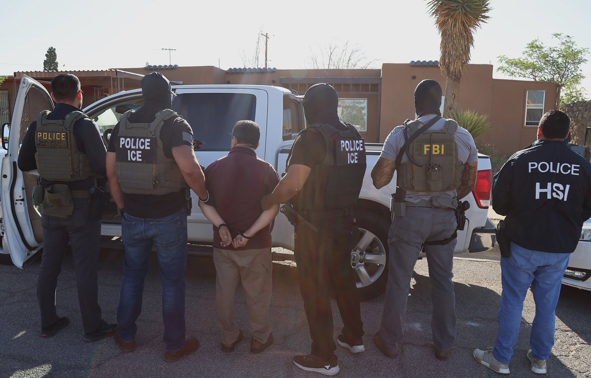 FBIElPaso's tweet image. #FBIEP continues working alongside @ICEgov on immigration enforcement initiatives. With crucial support in both tactics and technology, they are efficiently targeting and removing child predators and other offenders from streets to ensure the safety and security of communities.