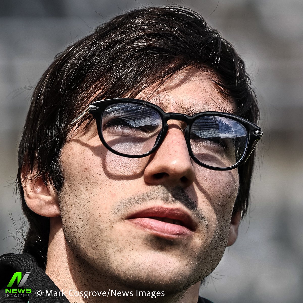 Mark_Cozy's tweet photo. ✨ A stunning shot of St James’ Park reflected in Sandro Tonali’s sunglasses during the final @premierleague game of 2024-25! A moment to remember. 🌟⚫️⚪️ #SandroTonali #NUFC #Newcastle #PremierLeague #FootballVibes #PhotoJournalism #GameDay #LastKick #NewcastleUnited https://t.co/taPgAMitNx