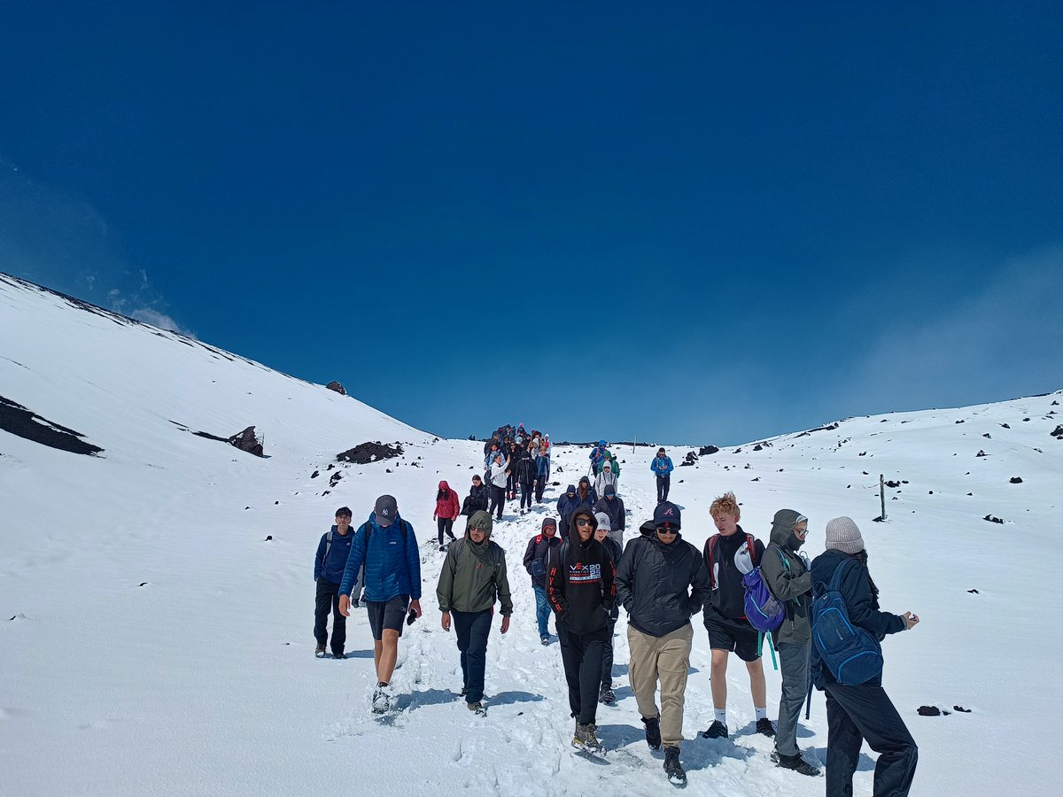 KHVIIIGeography's tweet photo. Day one of Sicily tour. We climbed Mt Etna, to find snow at the top! Then went under some lava cave, before finishing in the Etna museum. FInally a quick play on the beach. https://t.co/tWnv6vHq6k