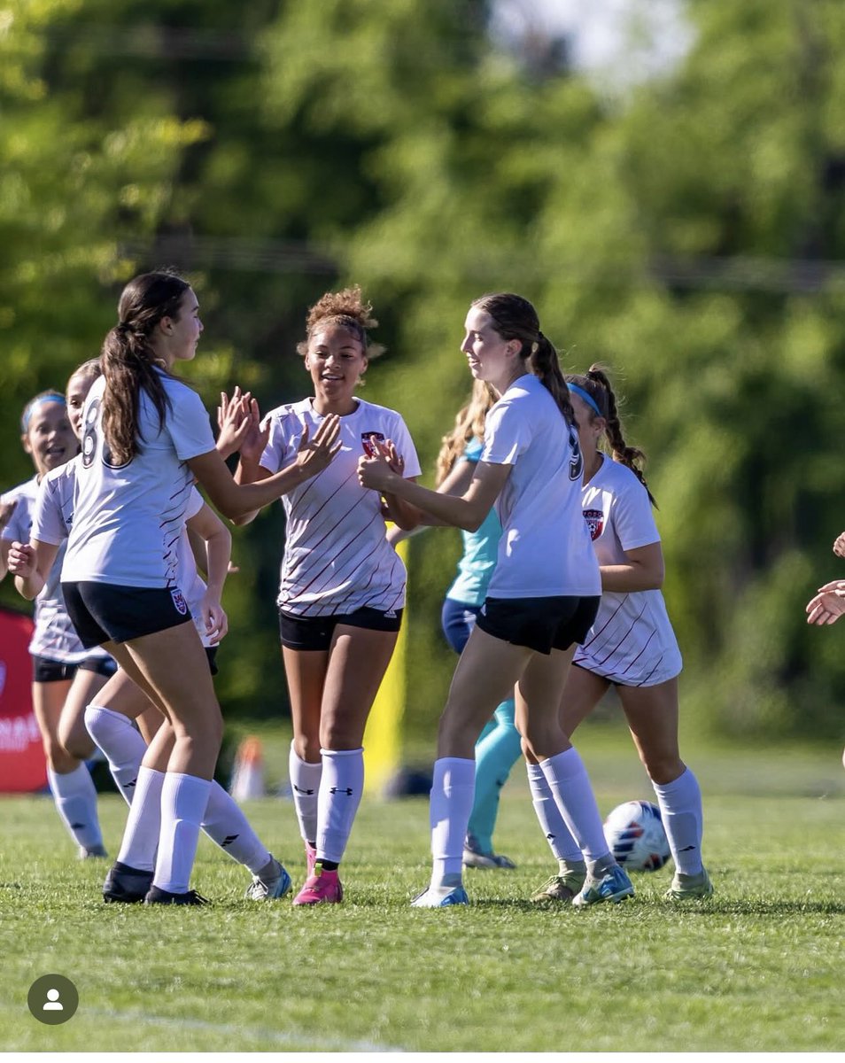 indian_soccer's tweet photo. Not too shabby for a back yard club team!  @FOSCSOCCER My 09s advance to the semis of State Cup!  Great work ladies!  Super proud of your play this weekend! https://t.co/Q8Y7Rt2pRA
