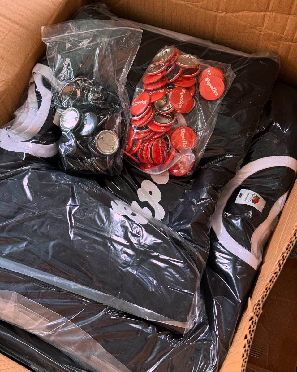 Fresh merch just dropped and back in high demand thanks to @arlooriginal 🔥 Who’ll be wearing our now famous Retro Tee and Pop Badge combo at @audioglasgow this Saturday?
