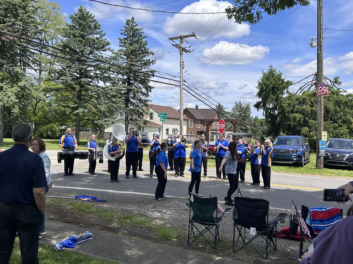 MKishman's tweet image. Paris Township Memorial Day Parade. Thank you to those who made the ultimate sacrifice for our freedom. #OH50