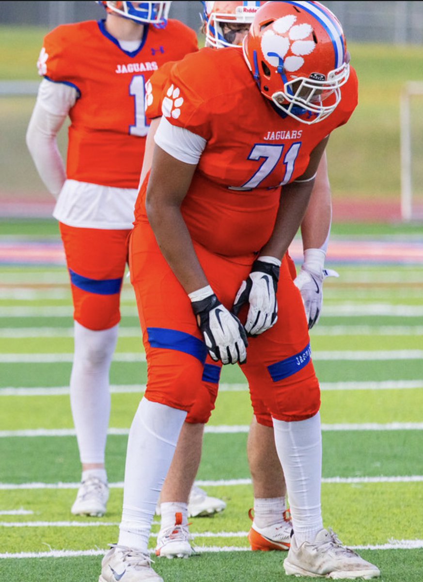 Updated Freshman Highlights Number 71 
hudl.com/v/2RTyV5
