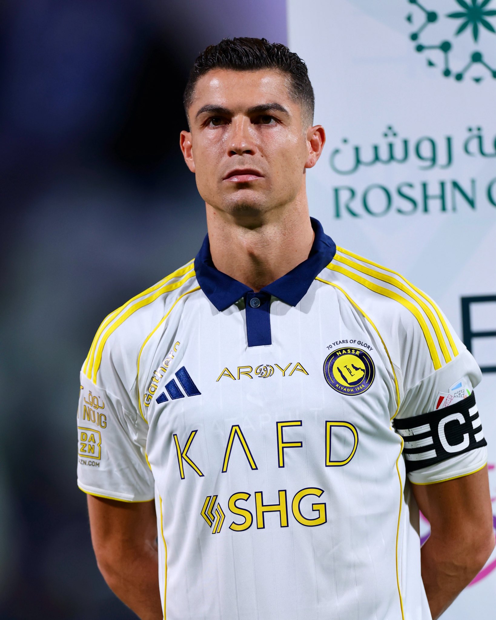 Cristiano Ronaldo on X: "This chapter is over. The story? Still being written. Grateful to all. https://t.co/Vuvl5siEB3" / X