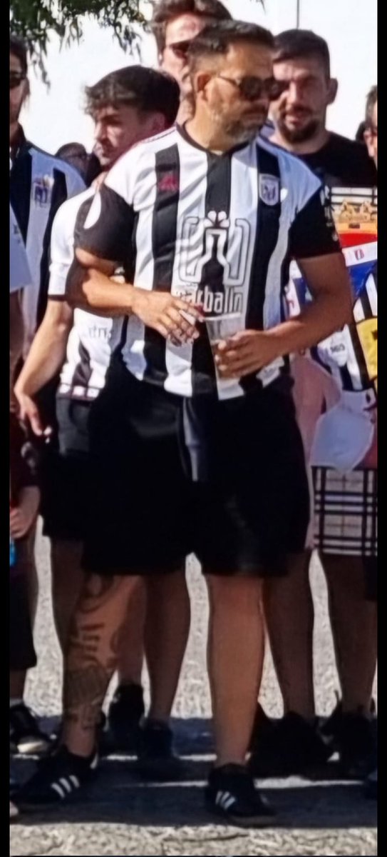 miguelin🤍🖤✋🏻🇪🇦 tweet media