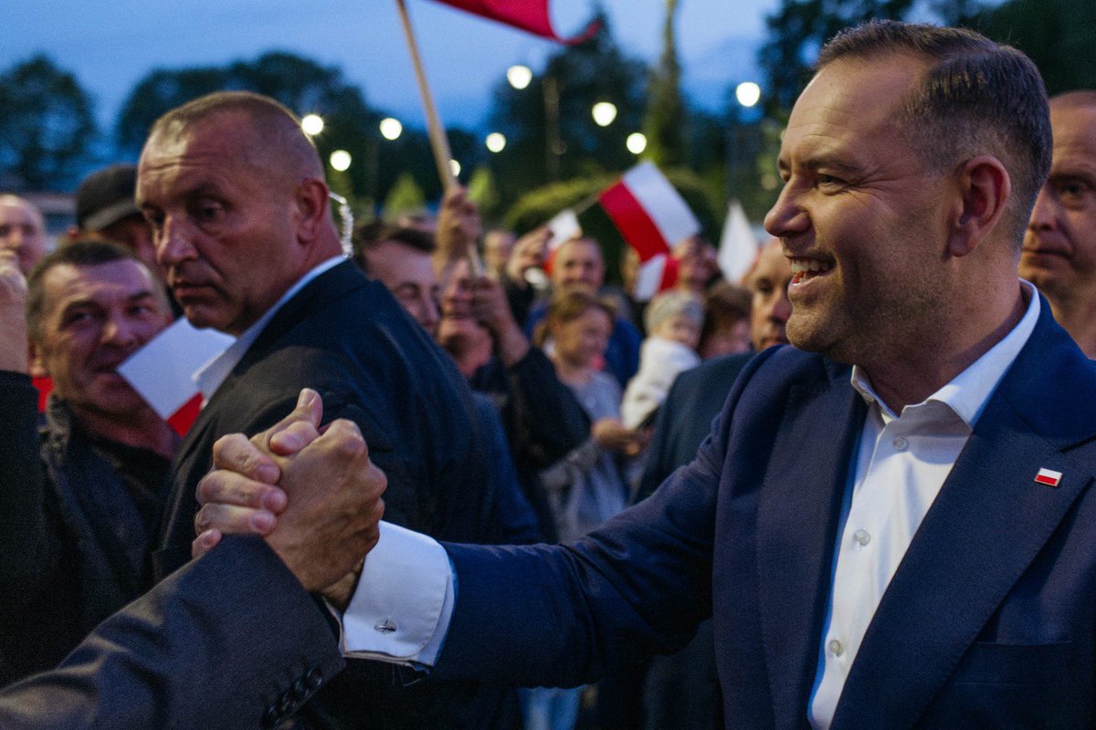 Karol Nawrocki tweet media