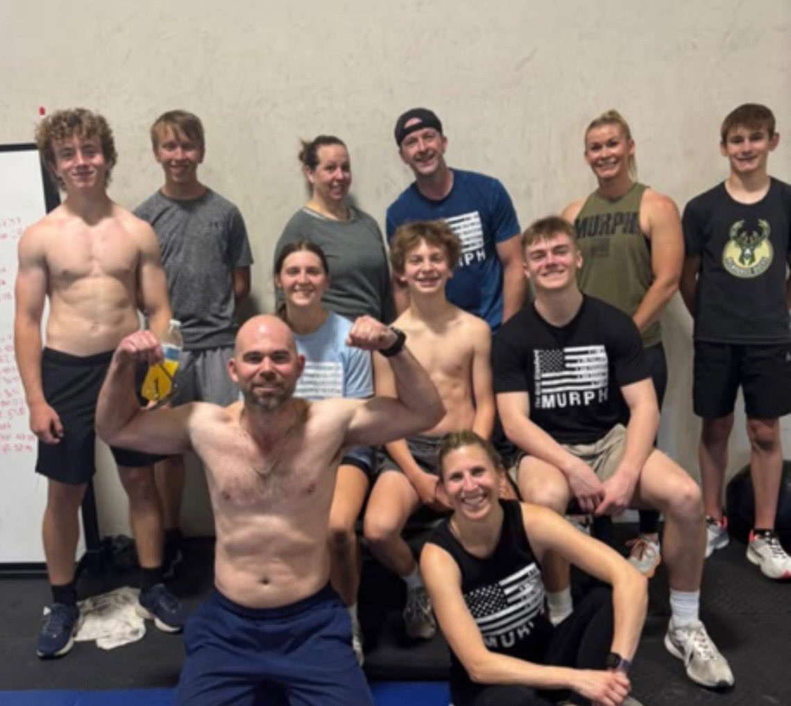 1 mile run. 100 pull-ups. 200 push-ups. 300 squats. 1 mile run. 🇺🇸
Completed my first Murph Challenge 💪 this Memorial Day weekend in honor of Lt. Michael P. Murphy. 🎖️ #HonoredandHumbled